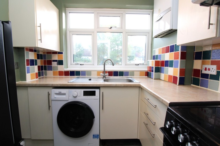 Images for Erith Crescent, Romford, Essex