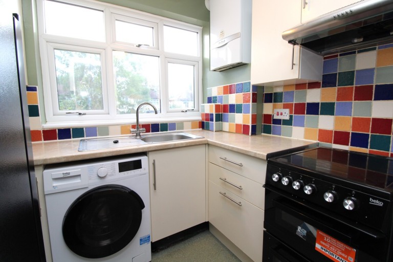 Images for Erith Crescent, Romford, Essex