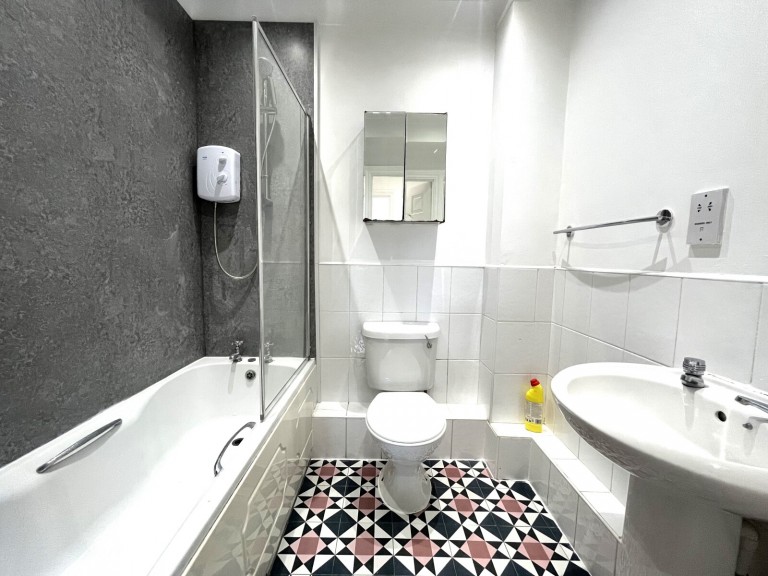 Images for George Street, Romford, Essex