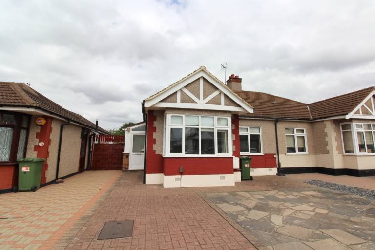 Images for Randall Drive, Hornchurch, Essex