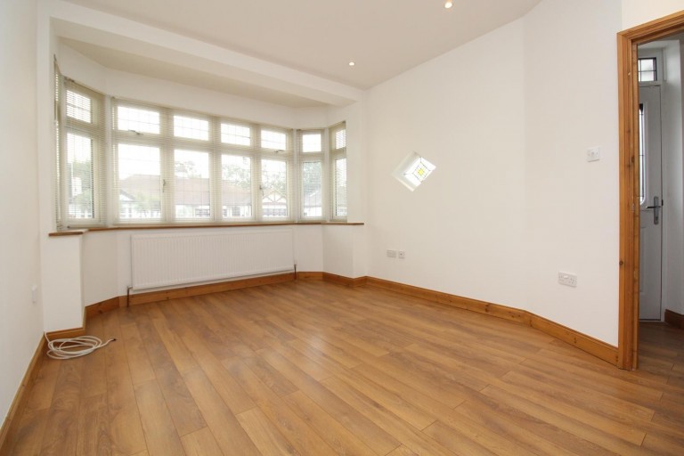 Images for Glanville Drive, Hornchurch, Essex