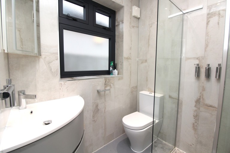 Images for Howard Road, Upminster, Essex