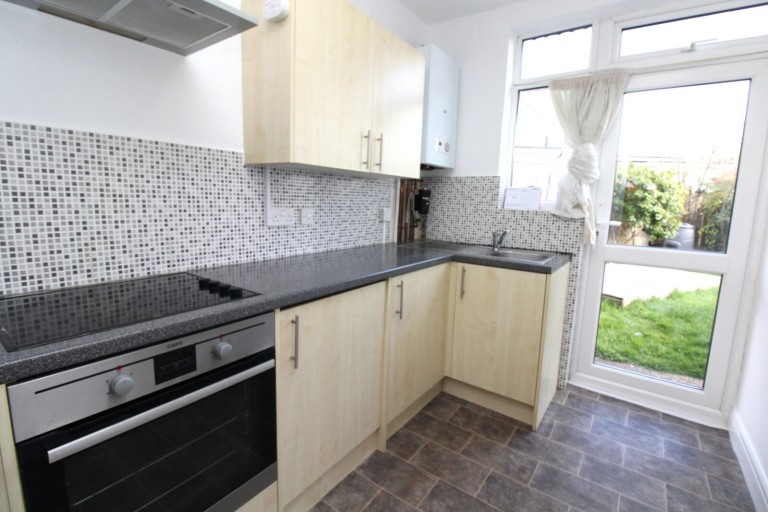 Images for Sandown Avenue, Hornchurch, Essex