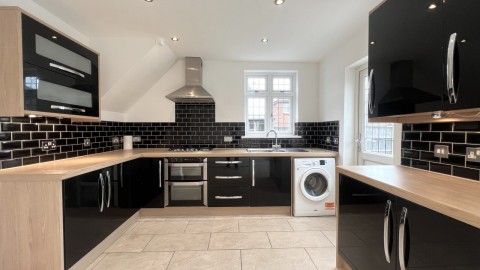 Click the photo for more details of Peterborough Avenue, Upminster, Essex