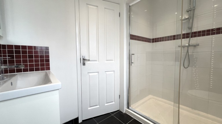 Images for Peterborough Avenue, Upminster, Essex