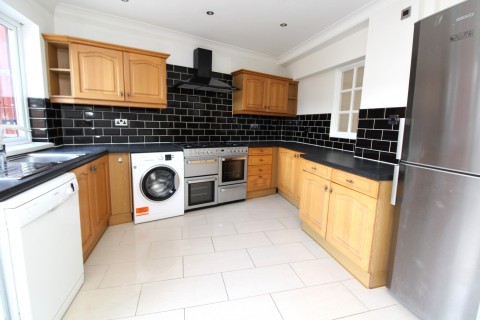 Click the photo for more details of Carlton Road, Romford, Essex