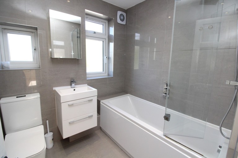Images for Carlton Road, Romford, Essex
