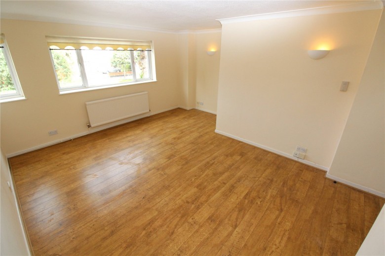 Click the photo for more details of Main Road, Romford, Essex