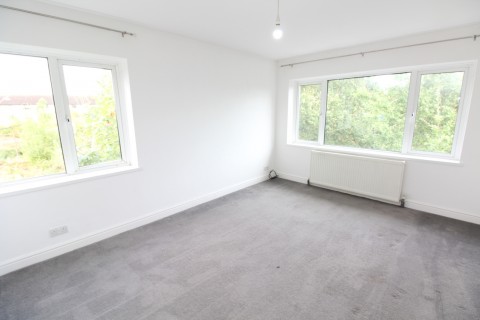 Click the photo for more details of Southend Arterial Road, Hornchurch, Essex