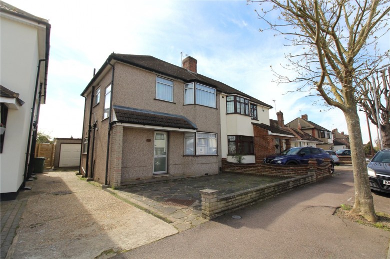 Click the photo for more details of Eyhurst Avenue, Hornchurch, Essex