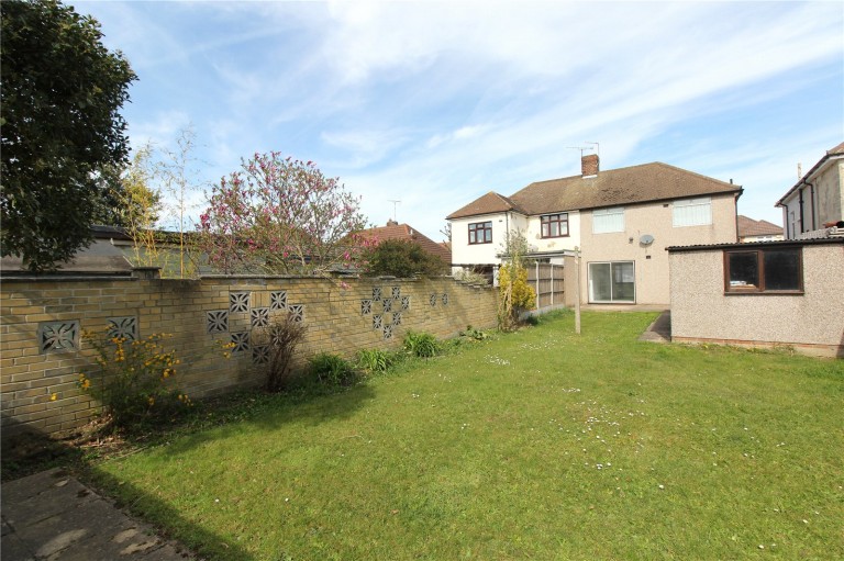 Images for Eyhurst Avenue, Hornchurch, Essex