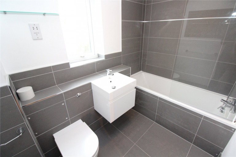 Images for Warwick Close, Hornchurch, Essex