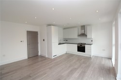 Images for Southend Arterial Road, 82 Southend Arterial Road, Romford, Essex