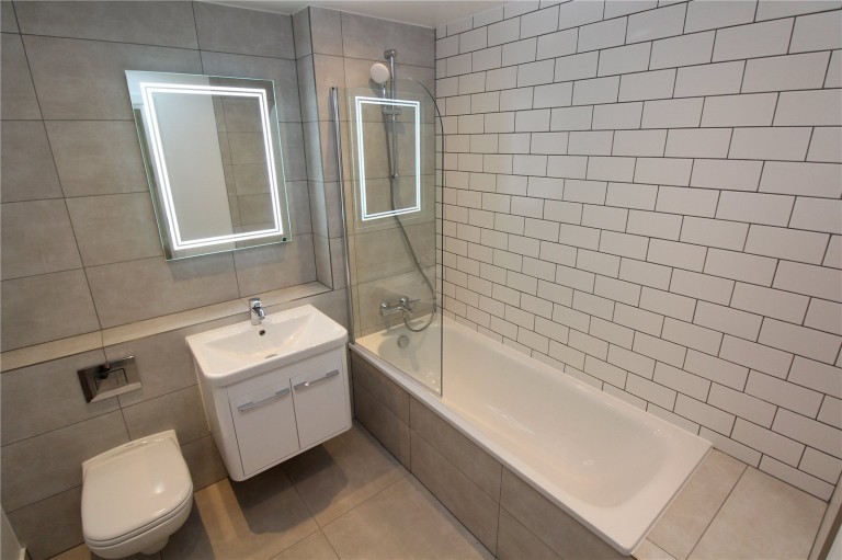 Images for Southend Arterial Road, 82 Southend Arterial Road, Romford, Essex