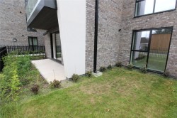 Images for Southend Arterial Road, 82 Southend Arterial Road, Romford, Essex