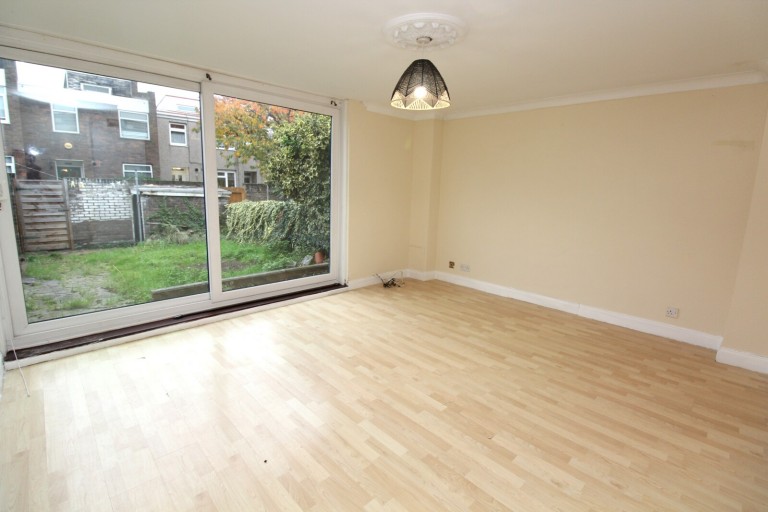 Images for Pontypool Walk, Romford, Essex