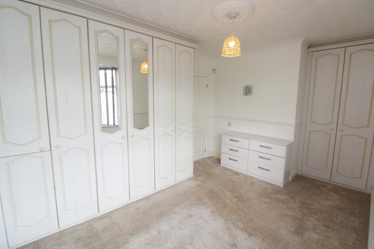 Images for Manser Road, Rainham, Essex