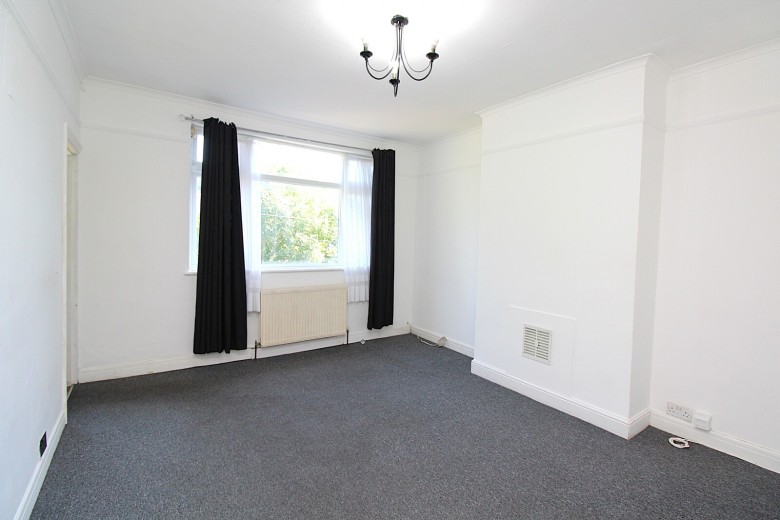 Click the photo for more details of Arundel Road, Romford, Essex