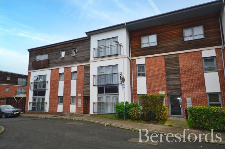 Click the photo for more details of Riverside Close, Romford, Essex