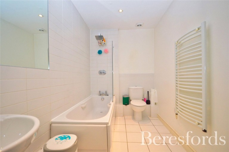 Images for Riverside Close, Romford, Essex