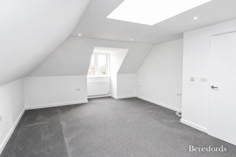 Click the photo for more details of Coronation Drive, 70 Coronation Drive, Hornchurch, Essex