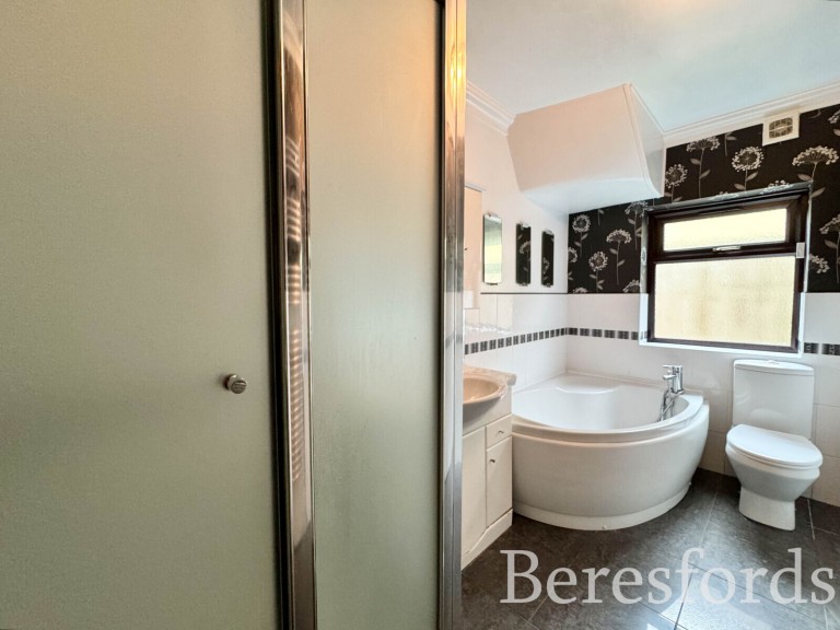 Images for Abbey Wood Lane, Rainham, Essex