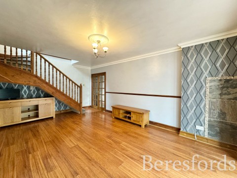 Click the photo for more details of Abbey Wood Lane, Rainham, Essex