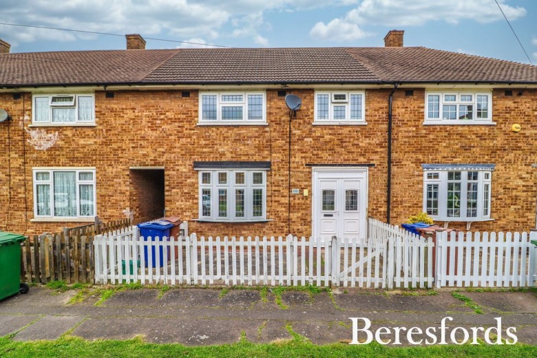 Click the photo for more details of Cruick Avenue, South Ockendon, Essex