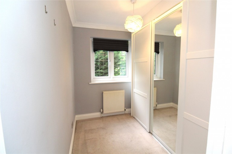 Images for Ives Gardens, Romford, Essex