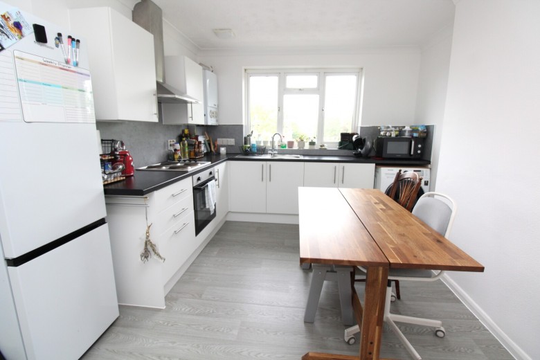 Click the photo for more details of Belgrave Avenue, Romford, Essex