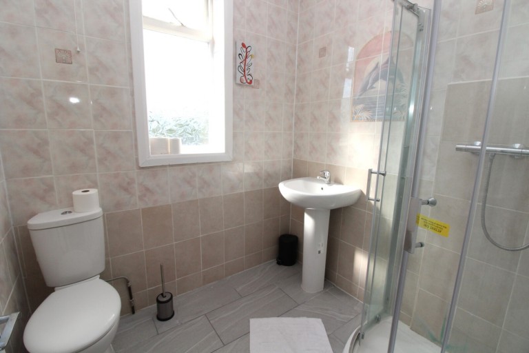 Images for Eastern Avenue East, Romford, Essex