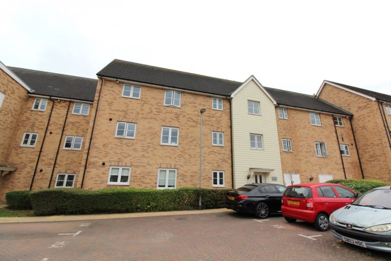 Click the photo for more details of Meadfarm Close, Romfod, Essex