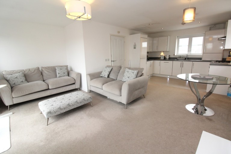 Images for Meadfarm Close, Romford, Essex