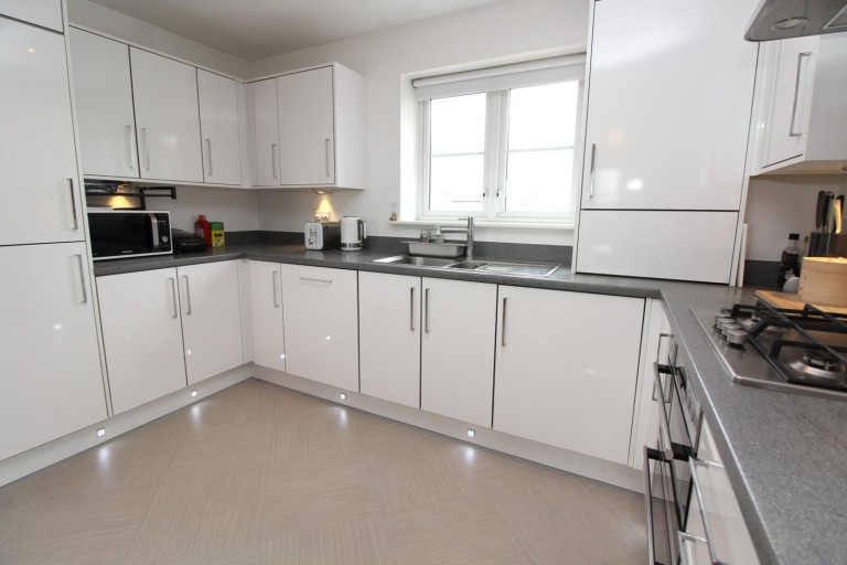 Images for Meadfarm Close, Romford, Essex