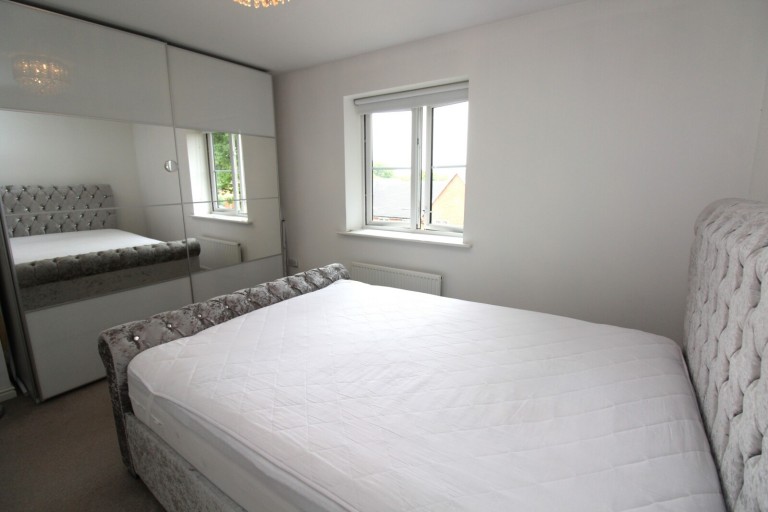 Images for Meadfarm Close, Romfod, Essex