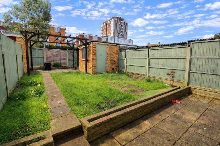 Images for Abbs Cross Gardens, Hornchurch, Essex