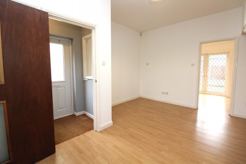 Click the photo for more details of Southend Arterial Road, Hornchurch, Essex