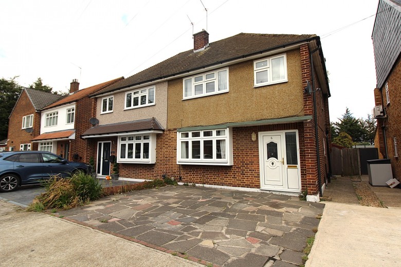 Click the photo for more details of Oxley Close, Romford, Essex