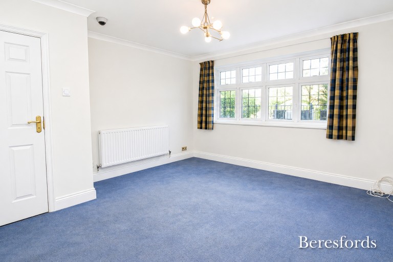 Images for Burntwood Avenue, Hornchurch, Essex