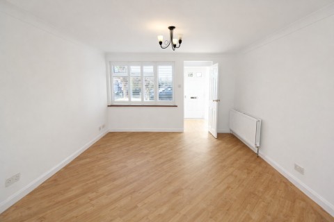 Click the photo for more details of Grassmere Road, Hornchurch, Essex