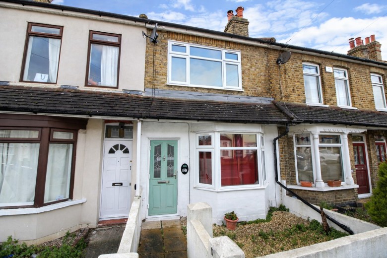 Click the photo for more details of Douglas Road, Hornchurch, Essex