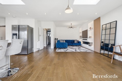 Click the photo for more details of Sycamore Avenue, Upminster, Essex