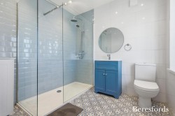 Images for Sycamore Avenue, Upminster, Essex