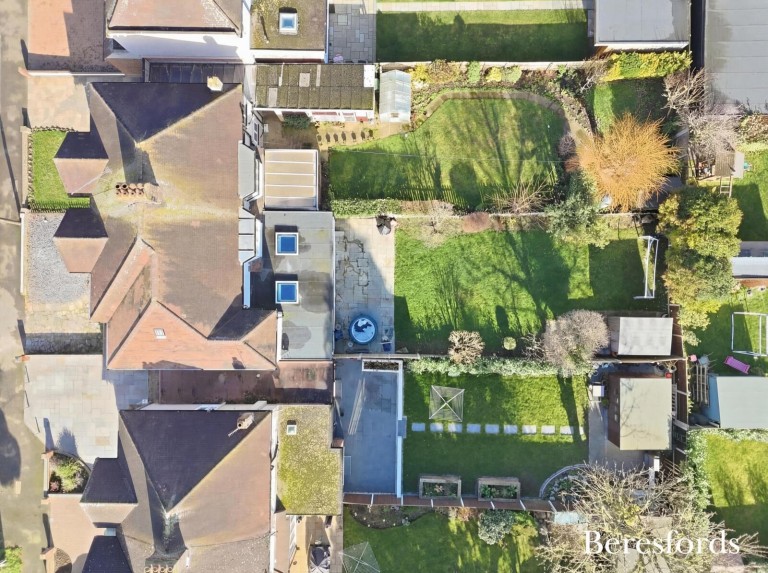 Images for Sycamore Avenue, Upminster, Essex