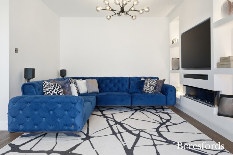 Images for Sycamore Avenue, Upminster, Essex