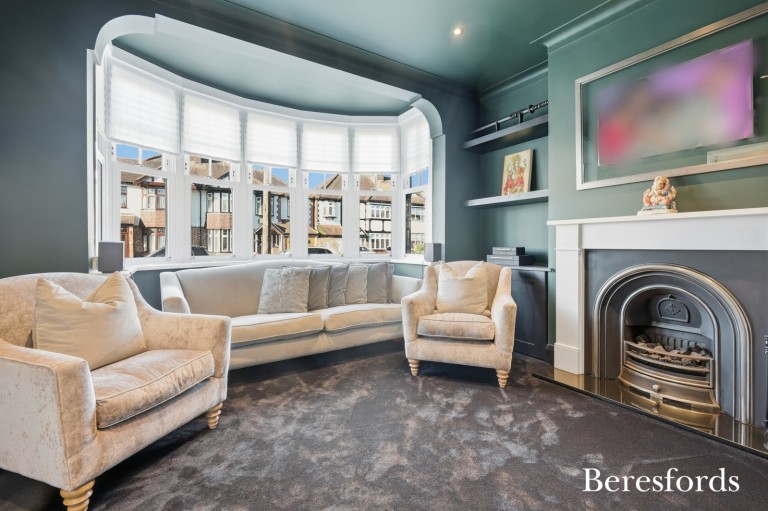 Images for Sycamore Avenue, Upminster, Essex