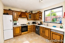 Images for Swindon Lane, Romford, Essex