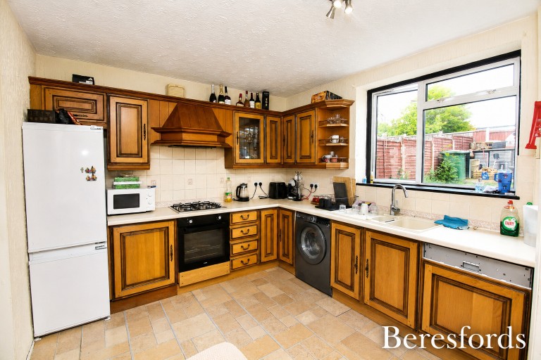 Images for Swindon Lane, Romford, Essex