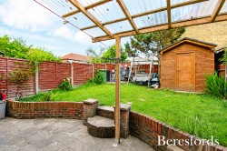 Images for Swindon Lane, Romford, Essex
