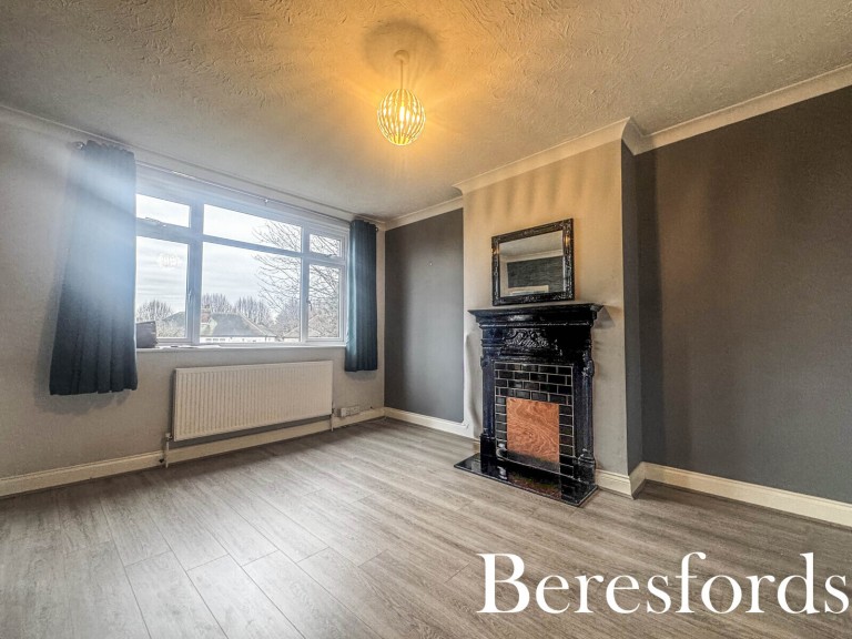 Images for Arundel Road, Romford, Essex